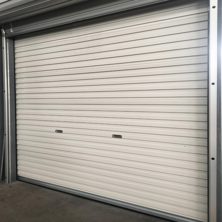 Why Are Roll Up Doors Becoming the Preferred Choice for Industrial and Commercial Facilities?
