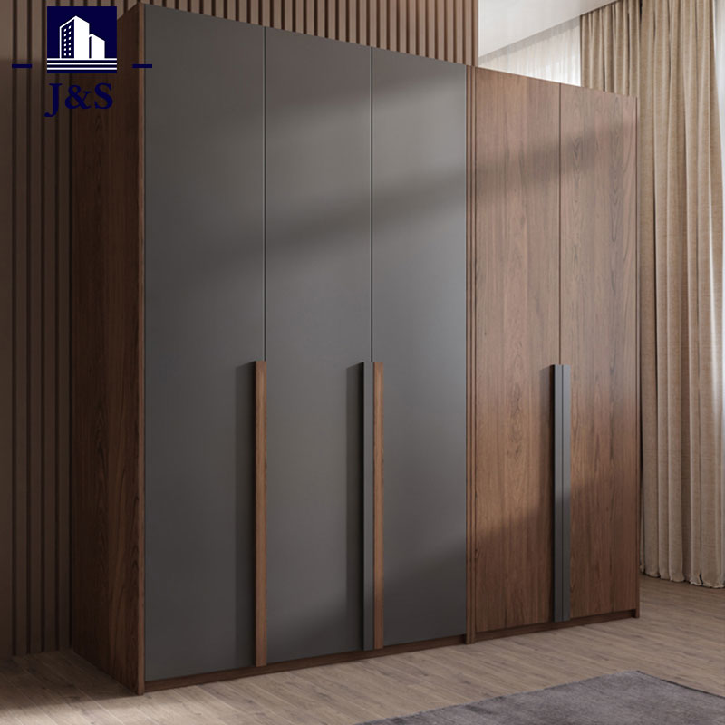 How to Choose the Right Wardrobe with Door for Your Home?