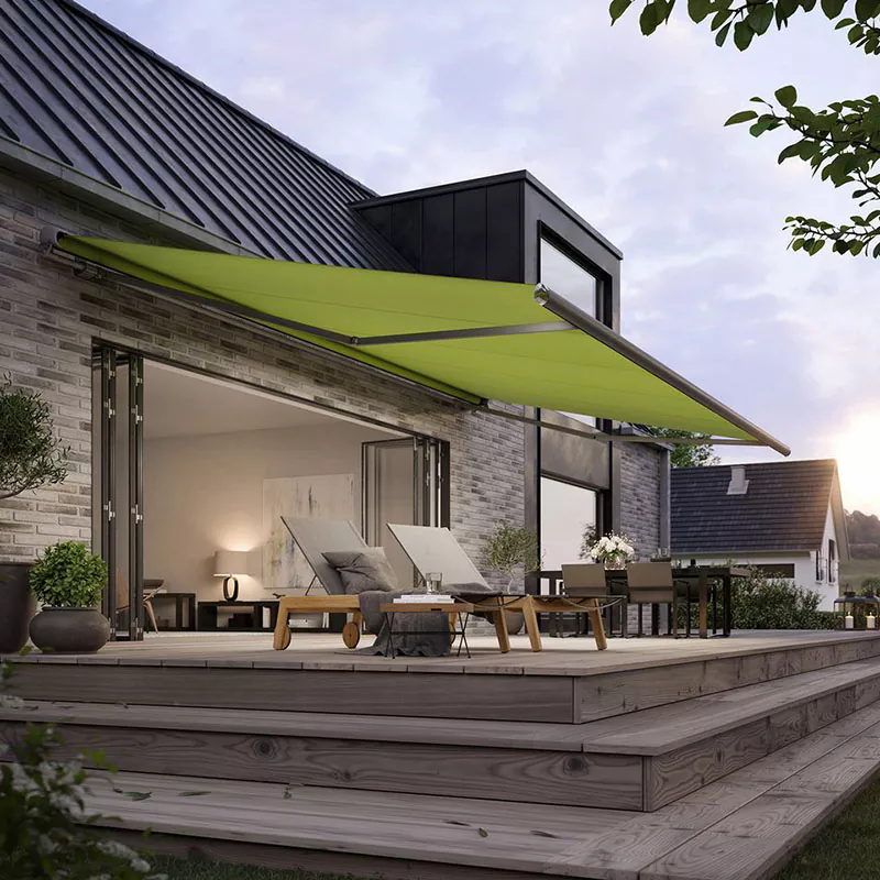 How Do Manual Retractable Awnings Improve Outdoor Comfort and Property Value?