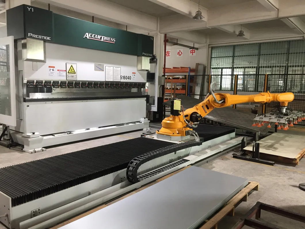 Aluminium Glass/MDF Office Partition Wall with Magnetic Blinds and Hinged Door