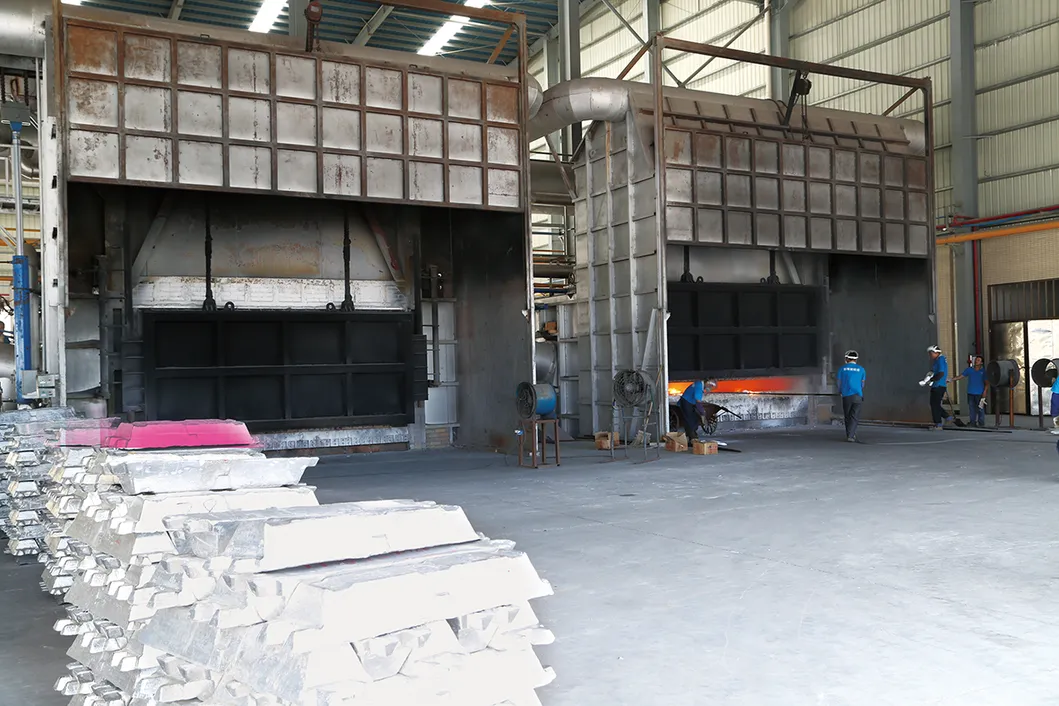 Ample Supply Aluminum Sliding Door for Comfortable Life