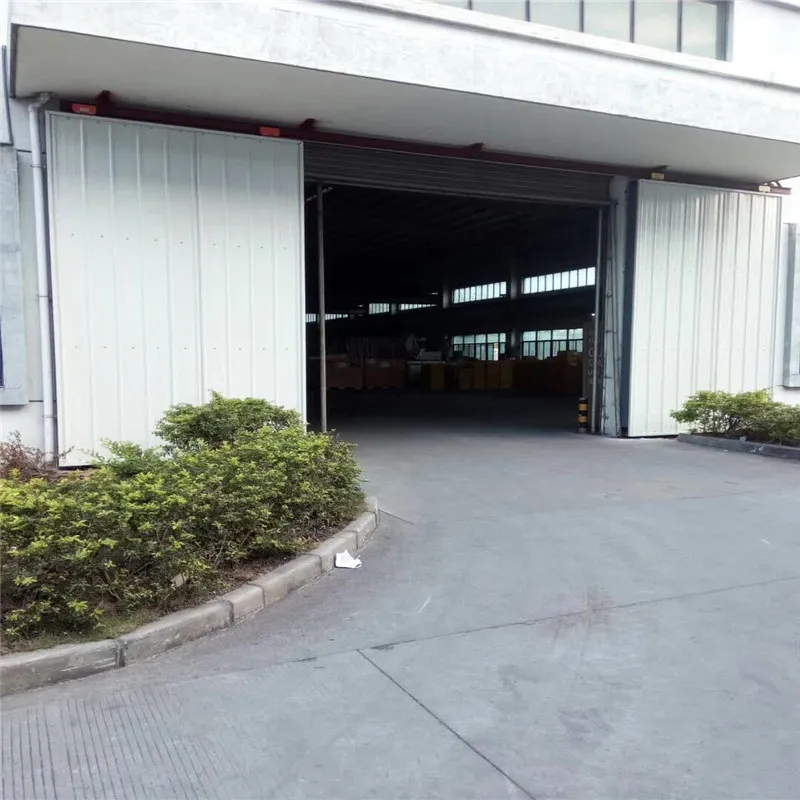 China Supplier Industrial Automatic Opening Steel Sliding Sectional Door