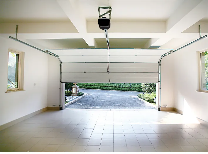 Customize Size Classic Pattern Garage Door