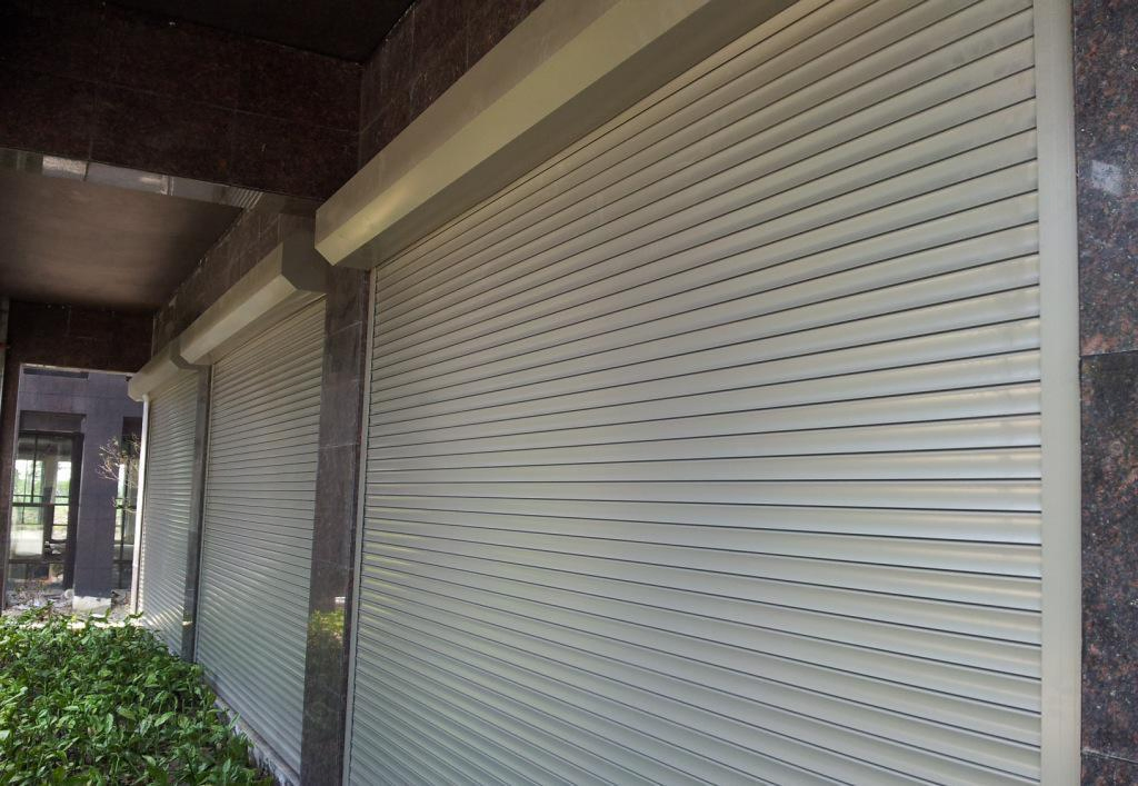 Fast Rigid Aluminum with PU Foamed Section Spiral Roller Shutter Door